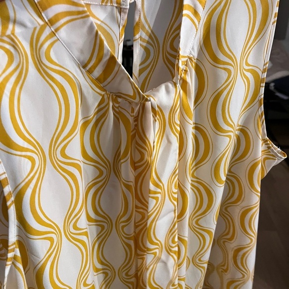 Ashley Stewart Yellow Top 26/28 - Picture 3 of 15